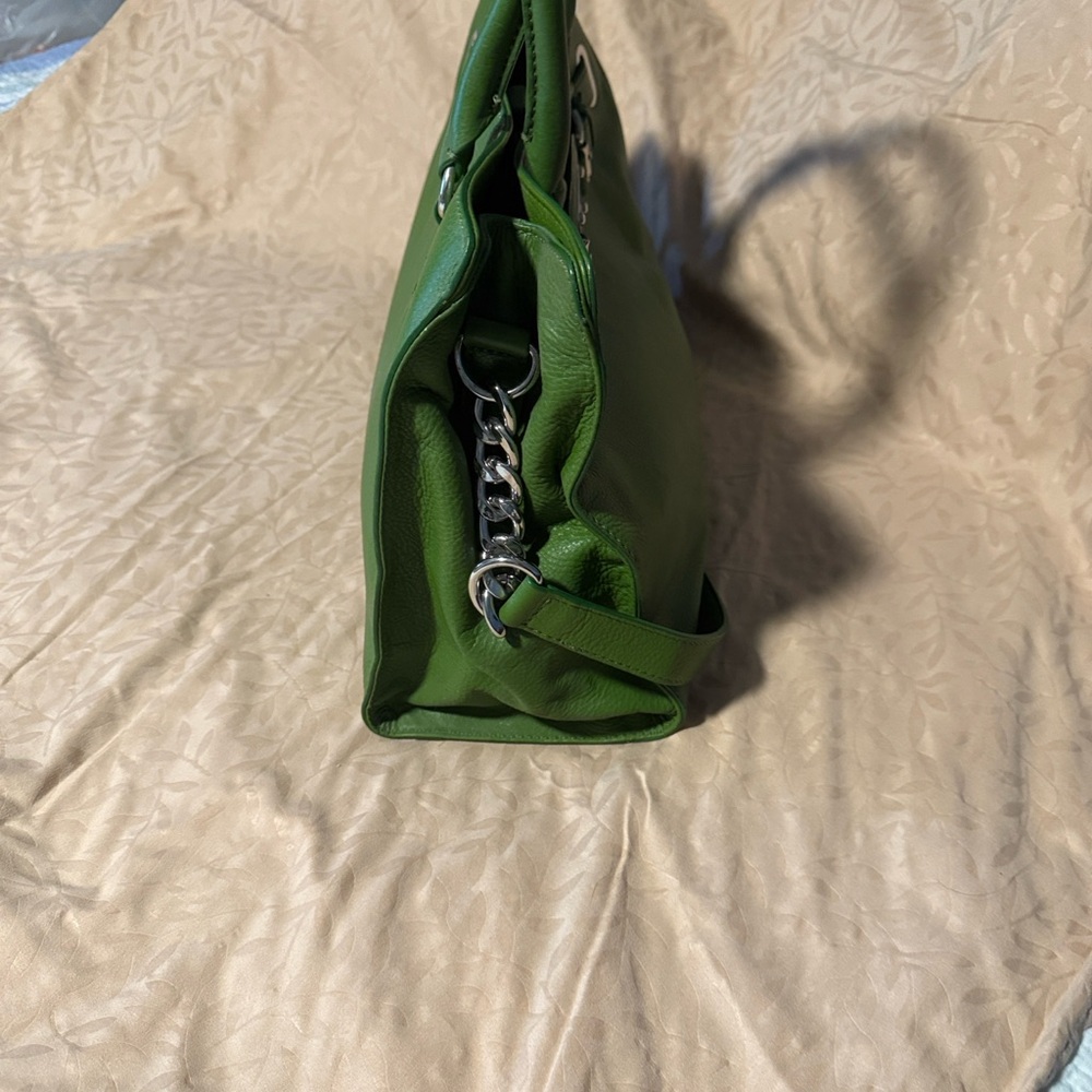 Michael Kors Vibrant Green Satchel - Picture 3 of 16